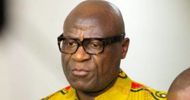 Démission du Président Omari : Fausse alerte… Démission du Président Omari : Fausse alerte…