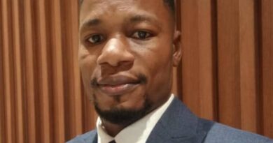 ENTRE-NOUS MONGALAIS : ERIC BASELE LITELE INTERPELLE LEURS EXCELLENCES JEAN-PIERRE LIHAU, AIME MOLENDO SAKOMBI ET ELYSE BOKUMWANA…